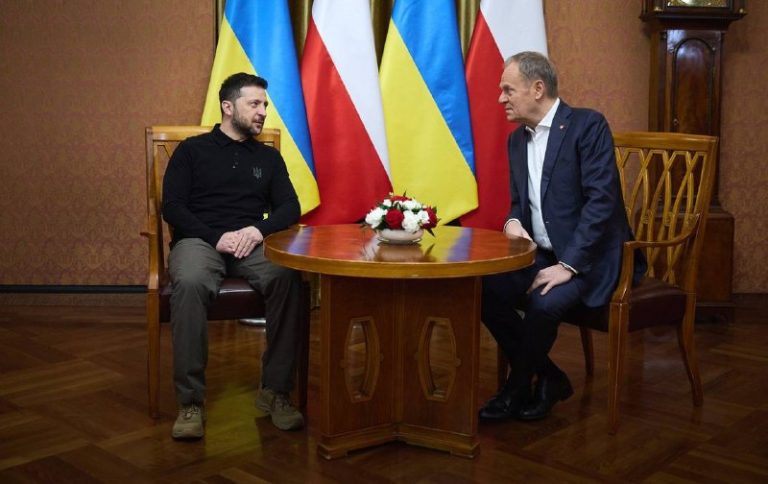 Зеленський під час зустрічі з Туском у Любліні поінформував його про свій візит…
