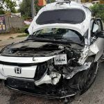 ДТП на Запорізькому шосе: зіткнулися Honda та Mercedes. Момент аварії потрапив …