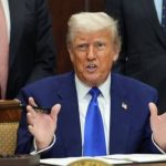 Трамп попереджає Іран про жорсткі заходи у відповідь у зв’язку із загибеллю амер…