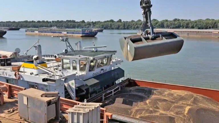 Український експорт частково перенаправили альтернативними шляхами.Внаслідок ти…