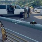 ТЦК дістали чоловіка з тролейбуса біля Оушн плази та хочуть запакуватиㅤНадсилай…