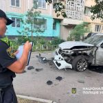 Вранці в Одесі у дворі житлового будинку вибухнув автомобіль, 49-річний водій тр…
