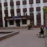 У Камʼянському під час мобілізаційних заходів чоловіка силоміць заштовхали в ав…