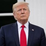 Трамп заявив про розмінування Ормузу і пригрозив знищити усіх, хто його знову з…