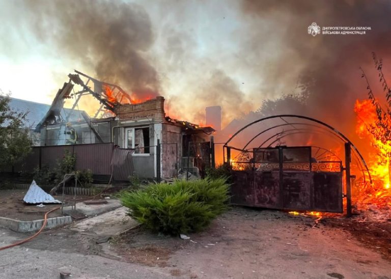 Одна людина загинула. 14 дістали поранень. Понад 20 разів ворог атакував 2 район…