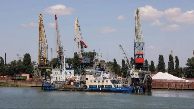 Зеленський повідомив, що Росія намагається повністю заблокувати морський коридор…