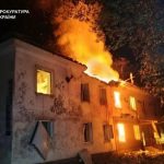 Вночі російські окупанти атакували Лозову Харківської області п’ятьма безпілотни…