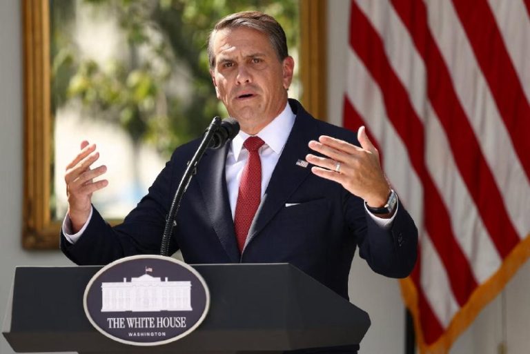 Генпрокурор США Тодд Бланш повідомив, що Мінʼюст висунув обвинувачення п’ятьом …