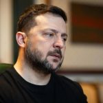 Зеленський назвав дефіцит фінансування оборони “космічним”.Відповідаючи на запи…